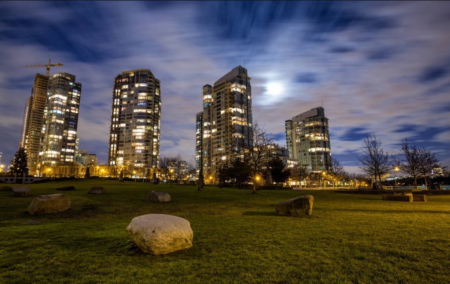 1636336621(1).jpg 住宅區路燈照明